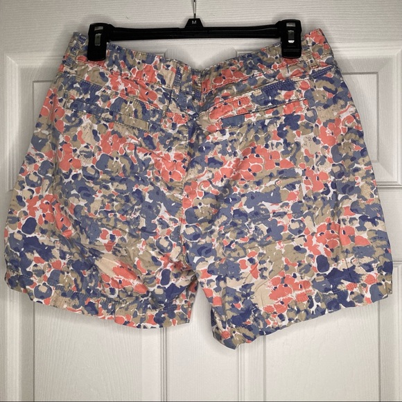 FIRM PRICE! Lee Floral Shorts - Picture 3 of 4